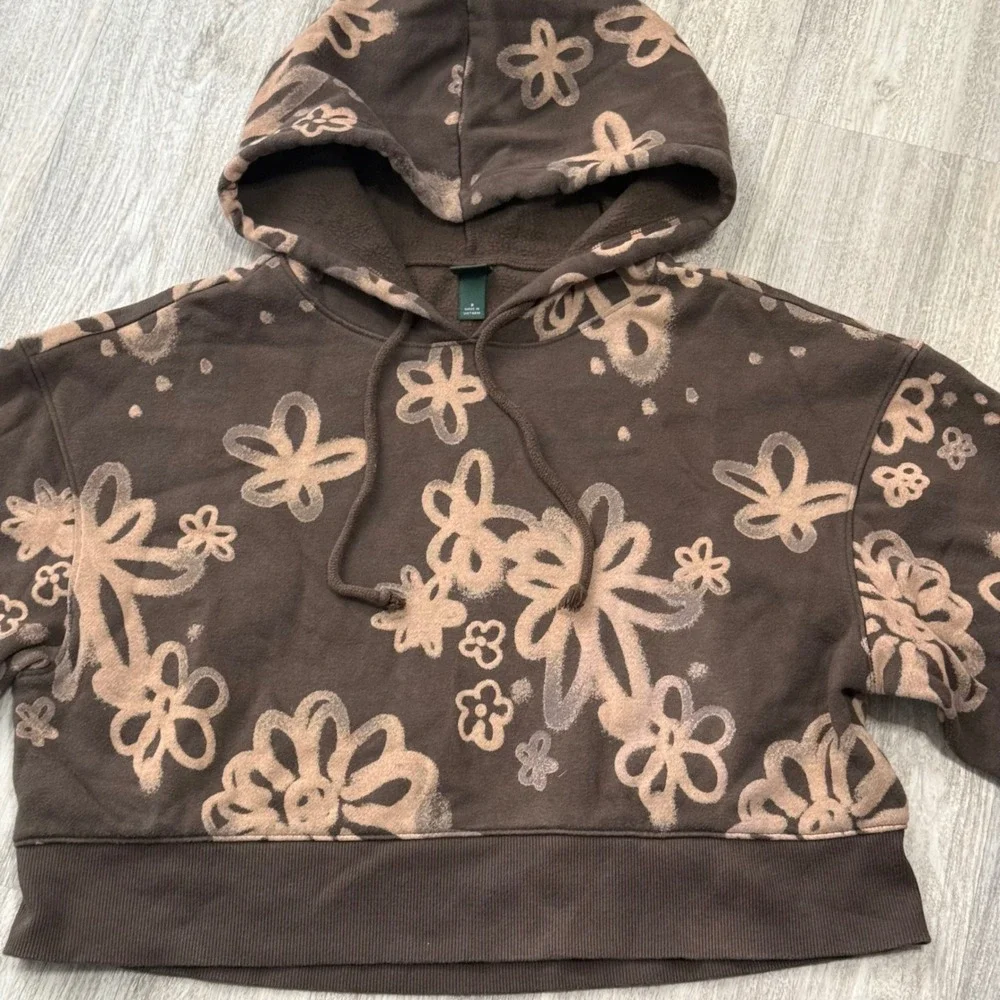 Wild Fable Brown Bleached Floral Cropped Hoodie Sweatshirt Womens Small Boxy - Picture 2 of 5